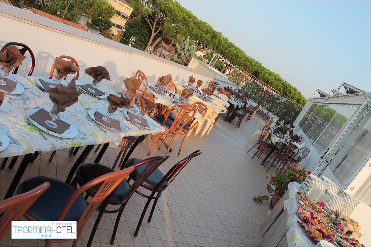 Hotel Taormina Riccione Esterno foto